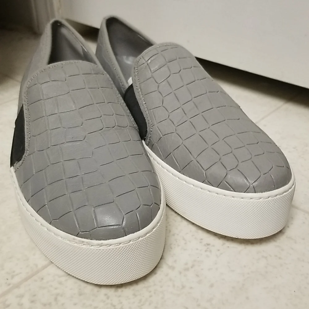 Croc effect platform sneakers gray 1 state waylan